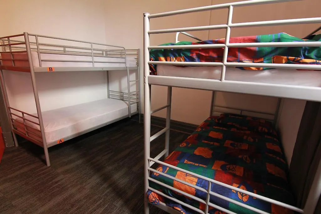 Haus Accommodation - Note - Valid Passport Required To Check-In Perth