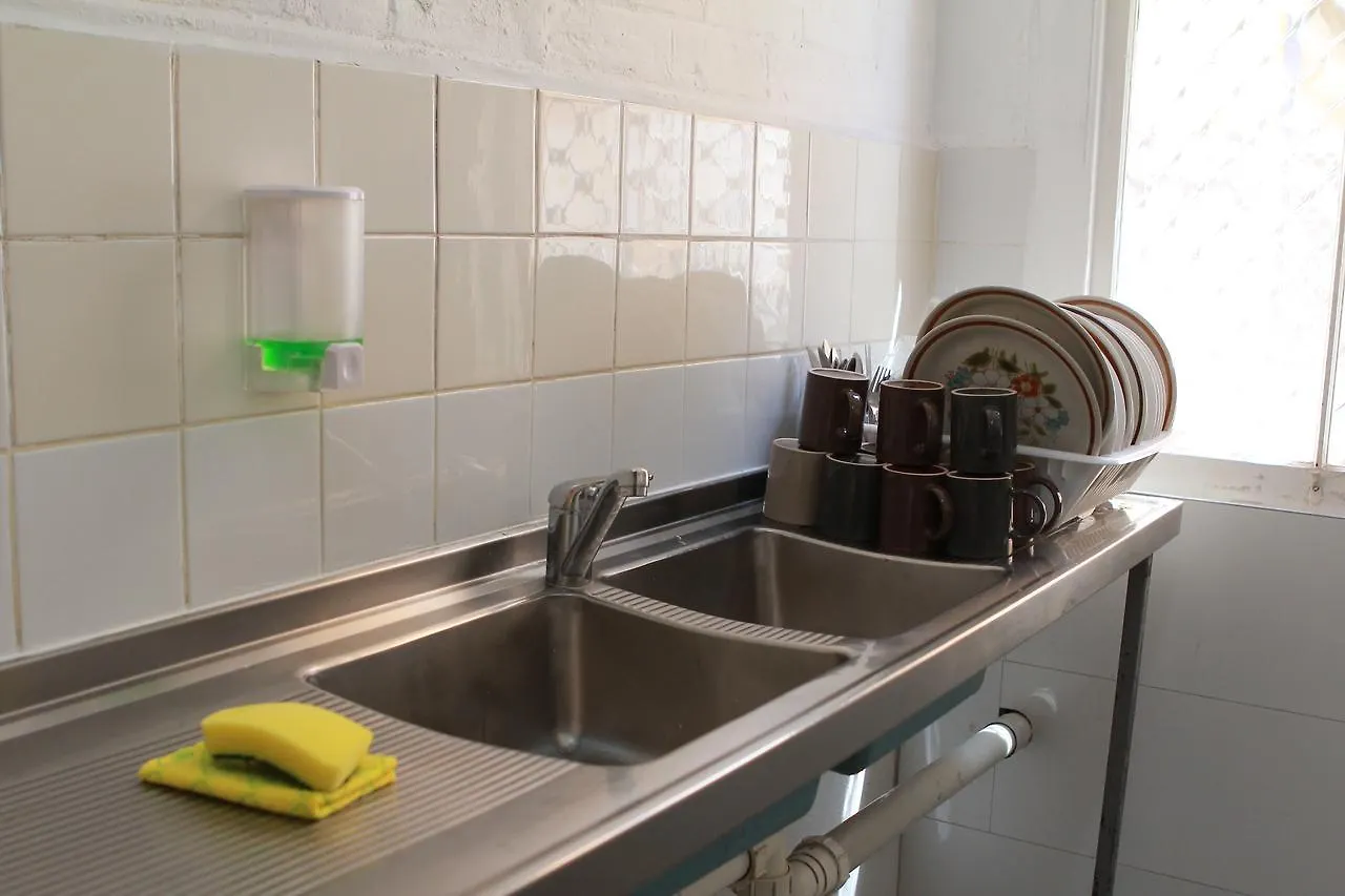Haus Accommodation - Note - Valid Passport Required To Check-In Περθ 0*,